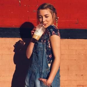 Meet your Posher, Mandy